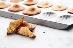 Bakvorm voor 12 Madeleines met anti-aanbaklaag