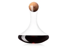 Decanteerkaraf met handvat en houten dop 1,5L Vacu Vin