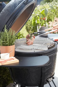Kamado BBQ Grill XL zwart Kamal met zijbordjes en onderstel