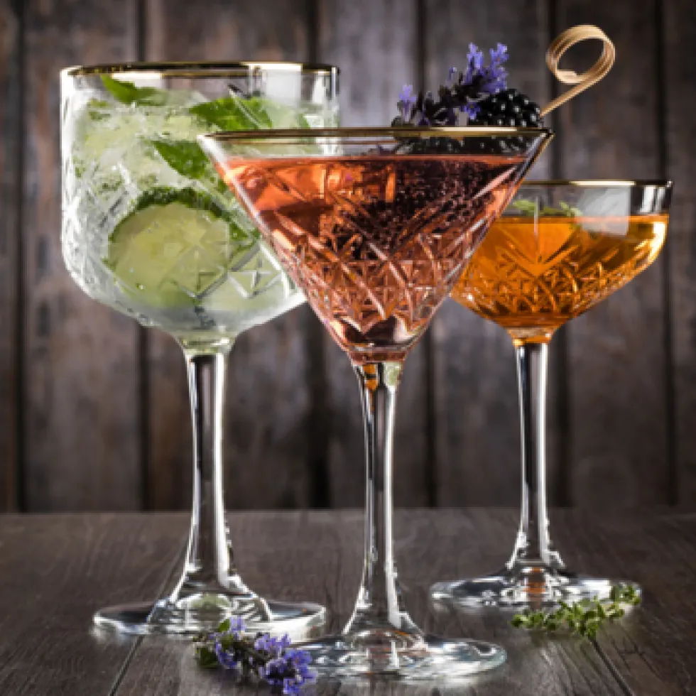 Martini cocktailglas 23 cl Timeless Pasabahce gouden rand
