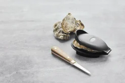 Oestermes 7,3 cm met Handbeschermer