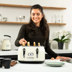 Retro Broodrooster 4 Slice Toaster Crème Westinghouse